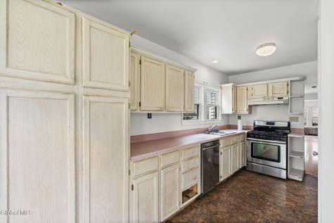 2726 Denver Avenue Schenectady NY 12306