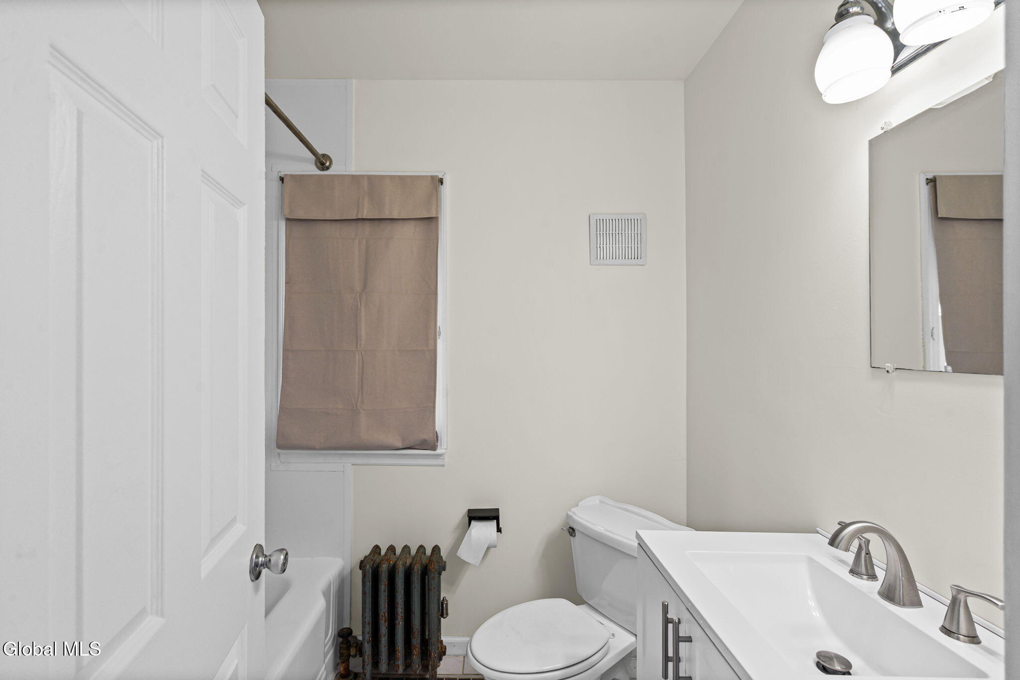 2726 Denver Avenue Schenectady NY 12306