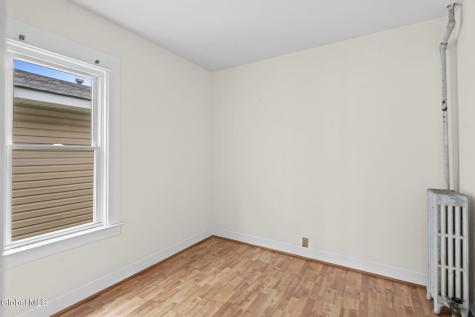 2726 Denver Avenue Schenectady NY 12306