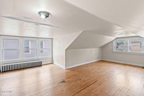 2726 Denver Avenue Schenectady NY 12306