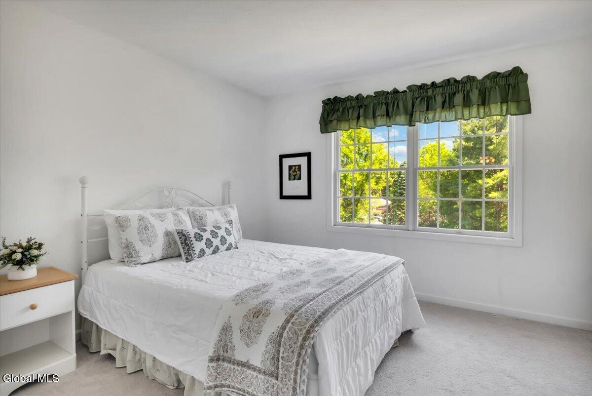 640 Grooms Road Clifton Park NY 12065