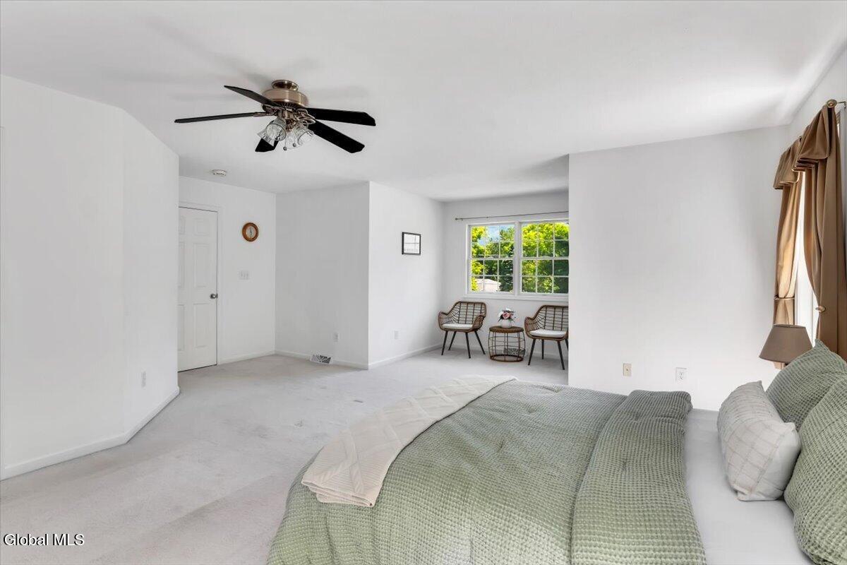 640 Grooms Road Clifton Park NY 12065
