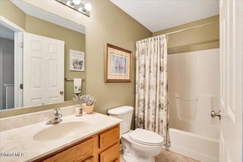 640 Grooms Road Clifton Park NY 12065