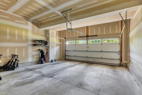 640 Grooms Road Clifton Park NY 12065
