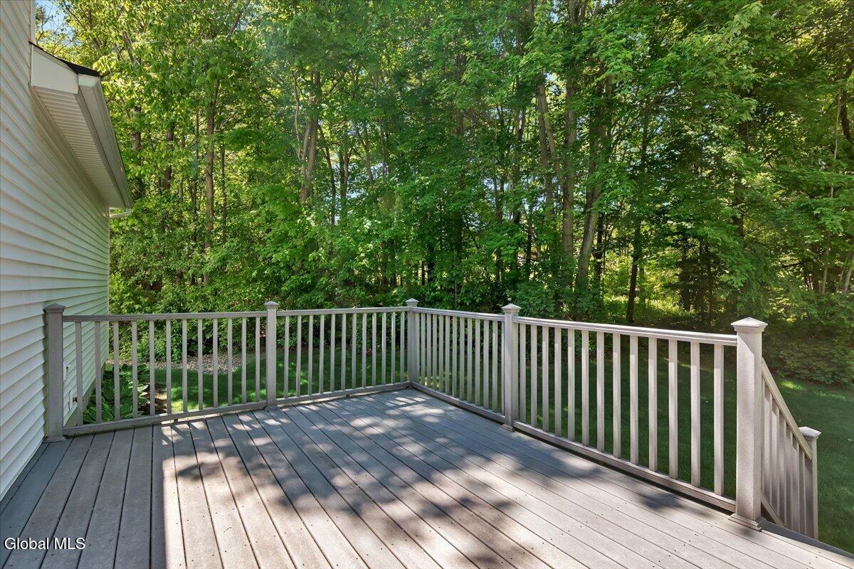 640 Grooms Road Clifton Park NY 12065