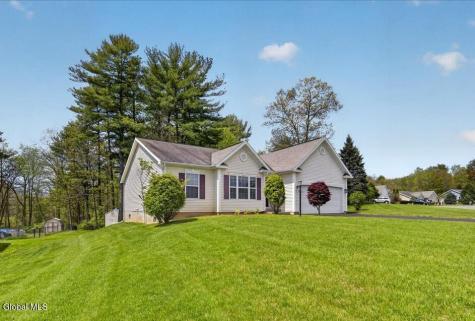 1 Slatestone Drive Scotia NY 12302
