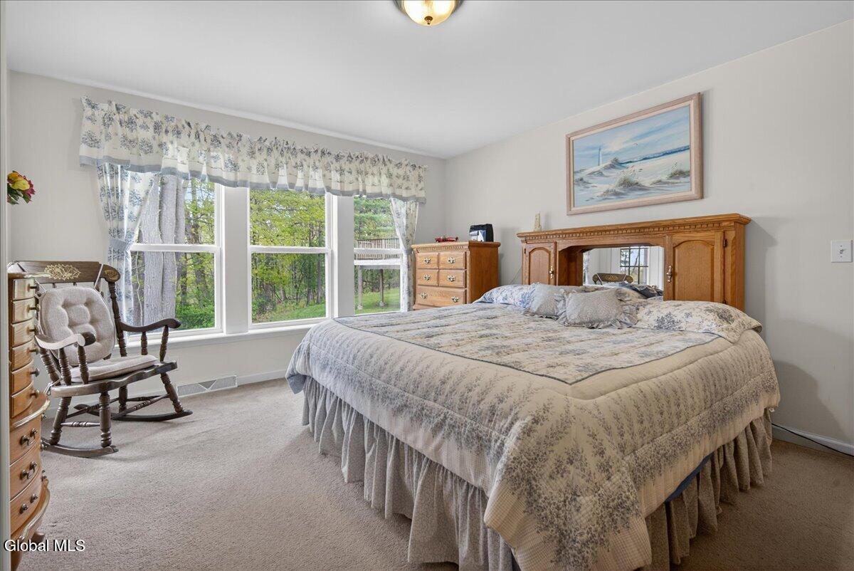 1 Slatestone Drive Scotia NY 12302