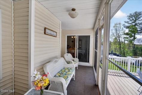 1 Slatestone Drive Scotia NY 12302