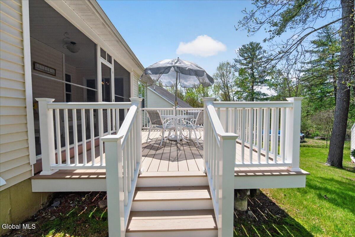 1 Slatestone Drive Scotia NY 12302