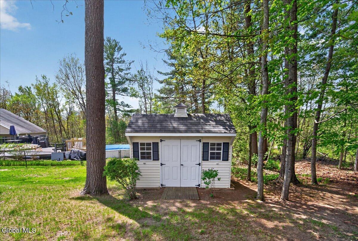 1 Slatestone Drive Scotia NY 12302