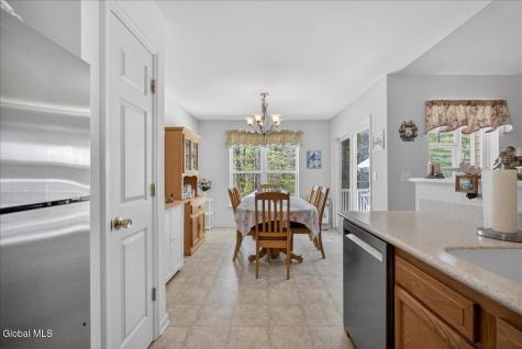 1 Slatestone Drive Scotia NY 12302