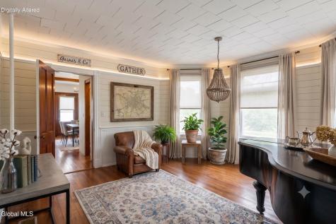 29 Mullens Road Slingerlands NY 12159