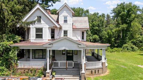 29 Mullens Road Slingerlands NY 12159