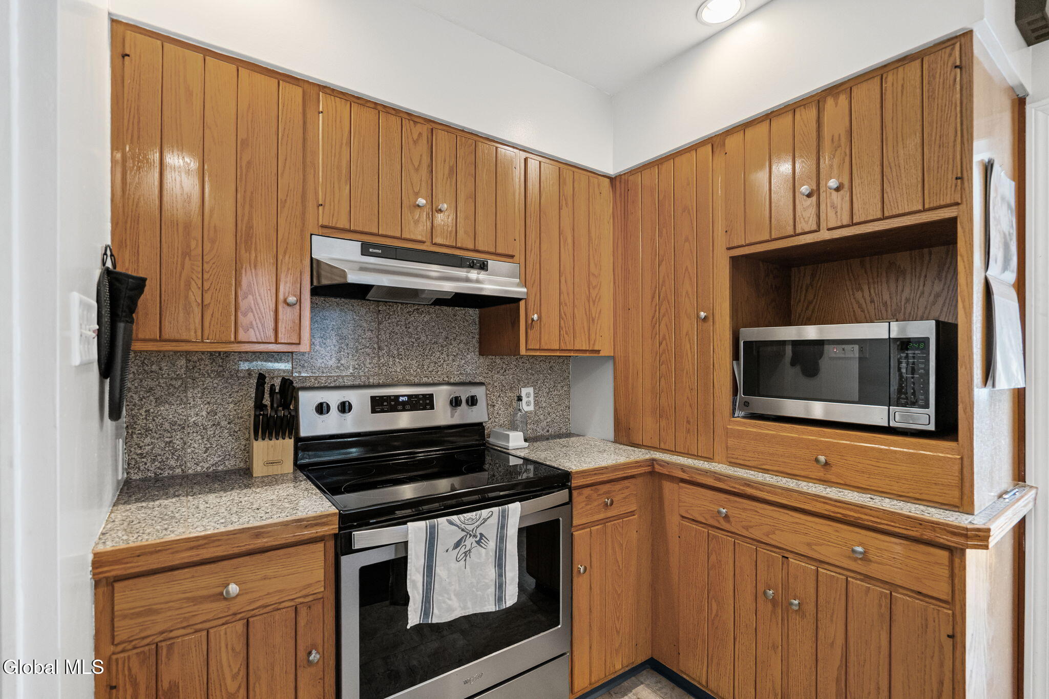 3025 Edgewood Avenue Rotterdam NY 12306