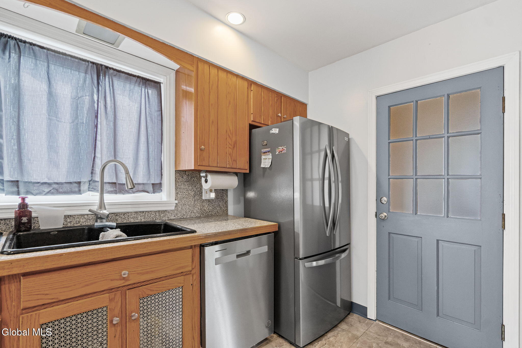 3025 Edgewood Avenue Rotterdam NY 12306