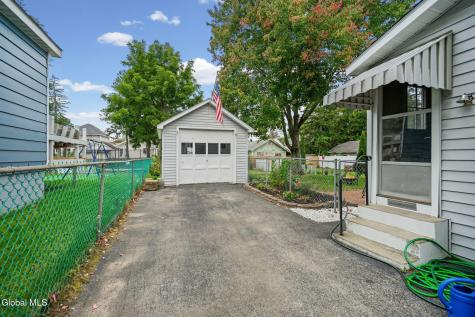 3025 Edgewood Avenue Rotterdam NY 12306