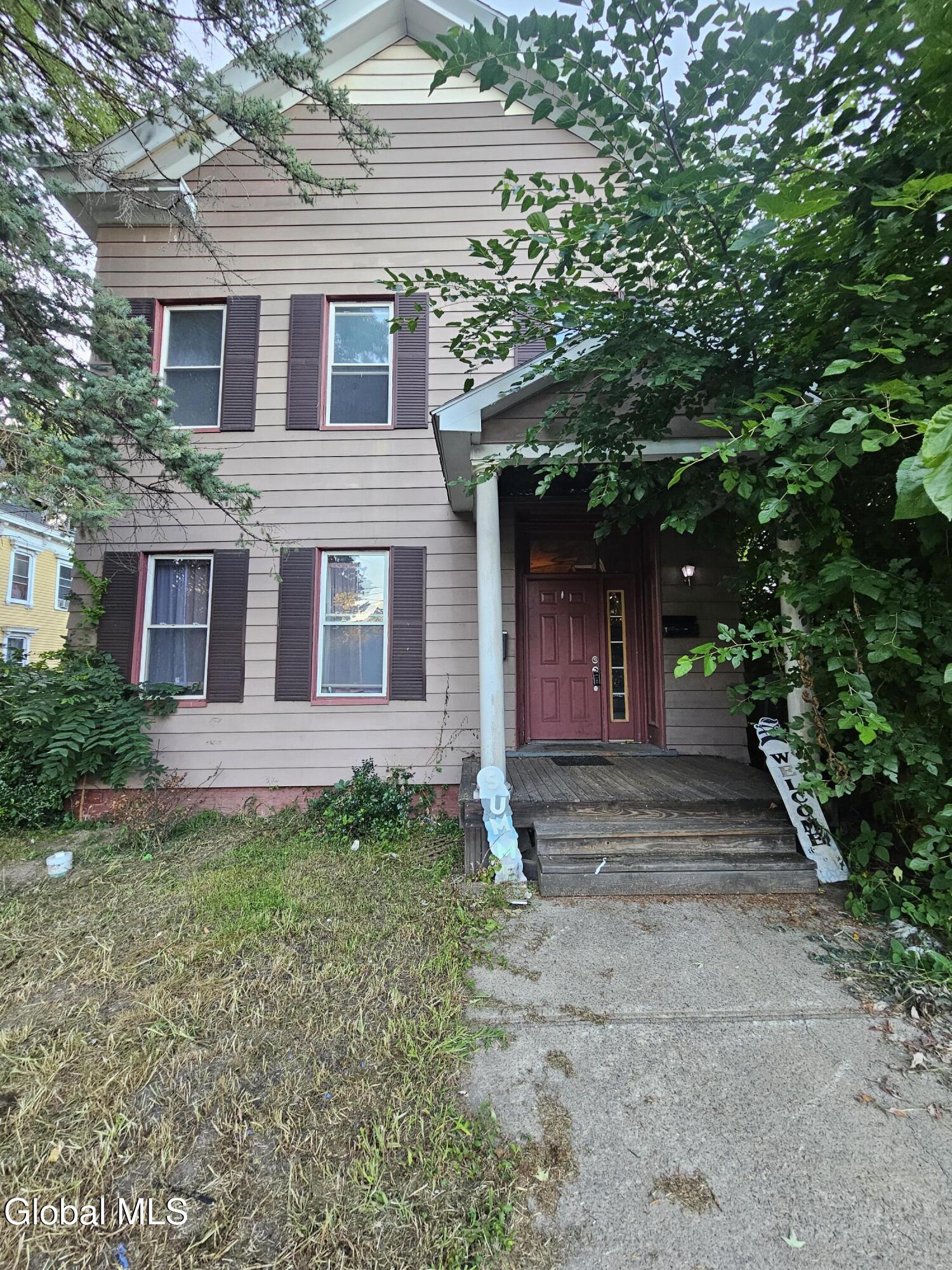 164 Saratoga Avenue Waterford NY 12188