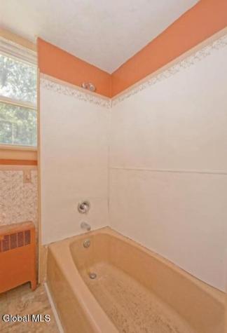 164 Saratoga Avenue Waterford NY 12188