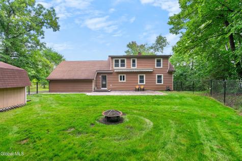 935 Altamont-voorheesville Road Voorheesville NY 12009