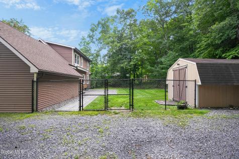 935 Altamont-voorheesville Road Voorheesville NY 12009