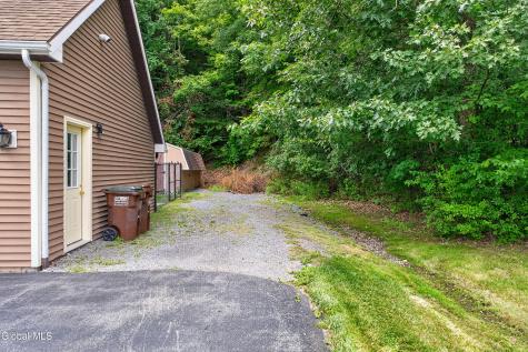935 Altamont-voorheesville Road Voorheesville NY 12009
