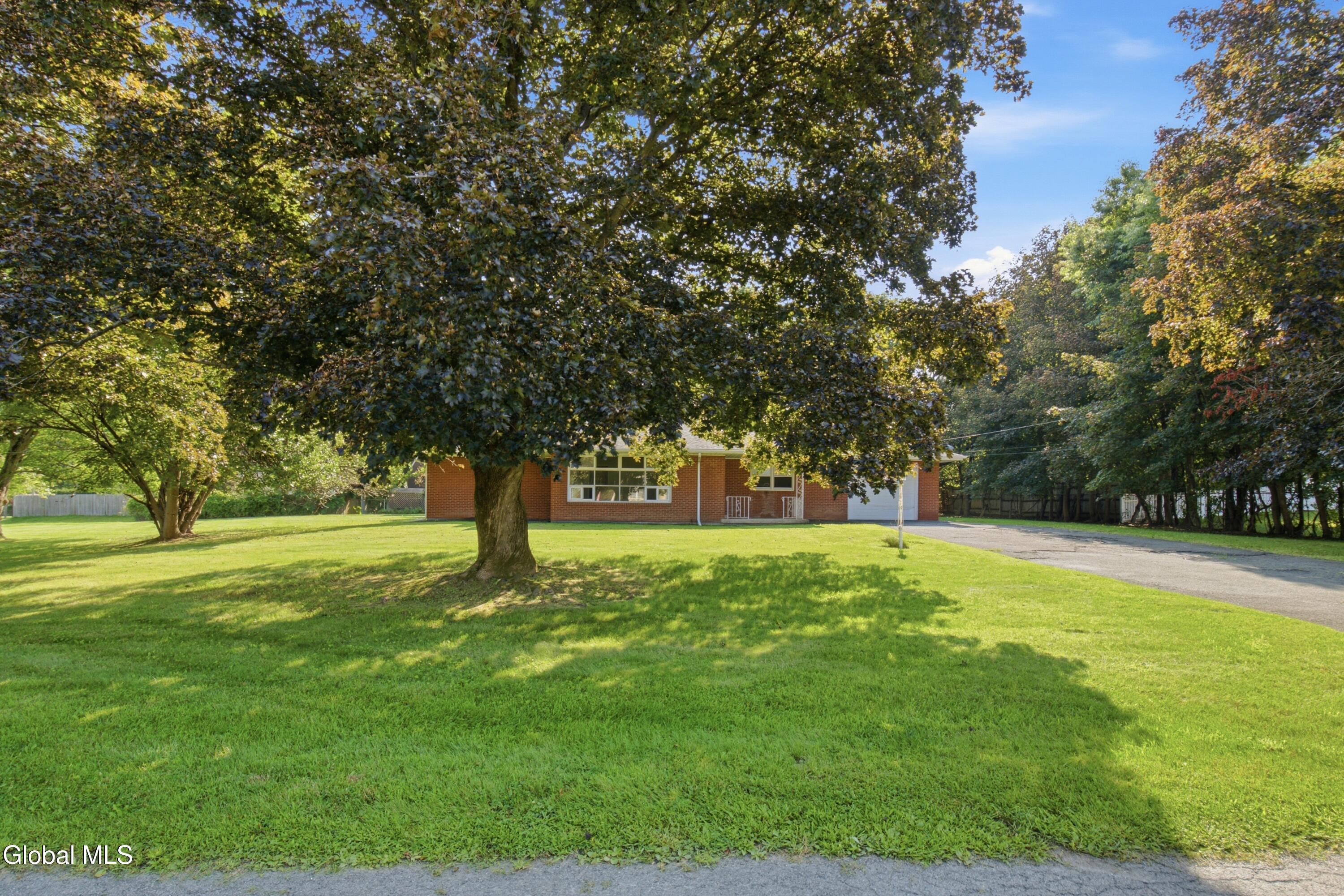 14 Orchard Lane Troy NY 12180