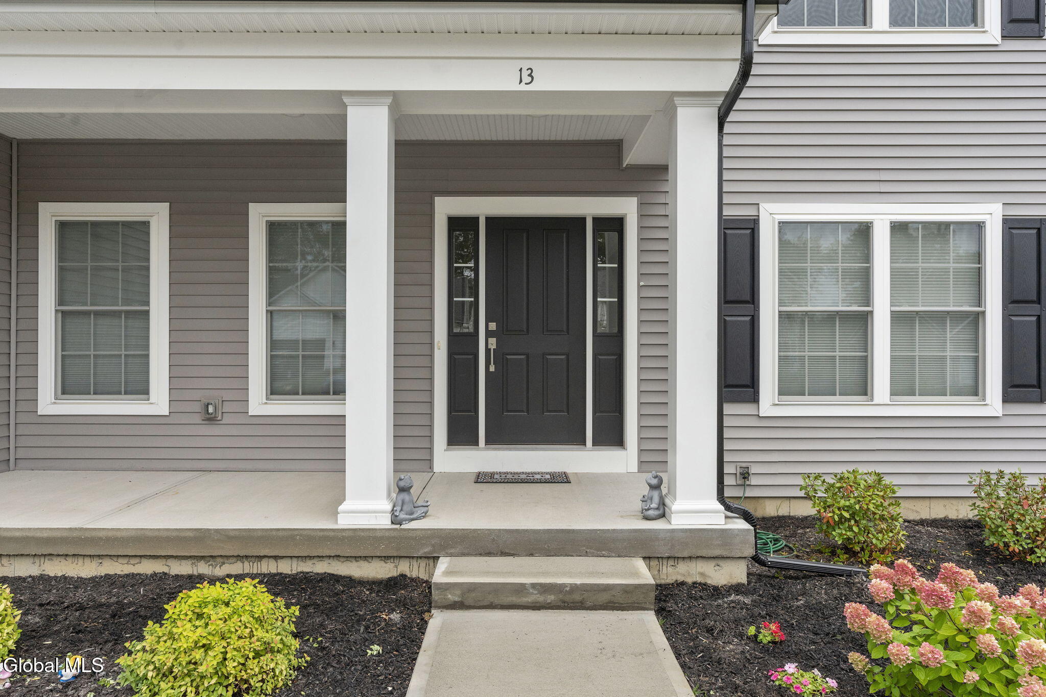 13 Edenfield Street Loudonville NY 12211