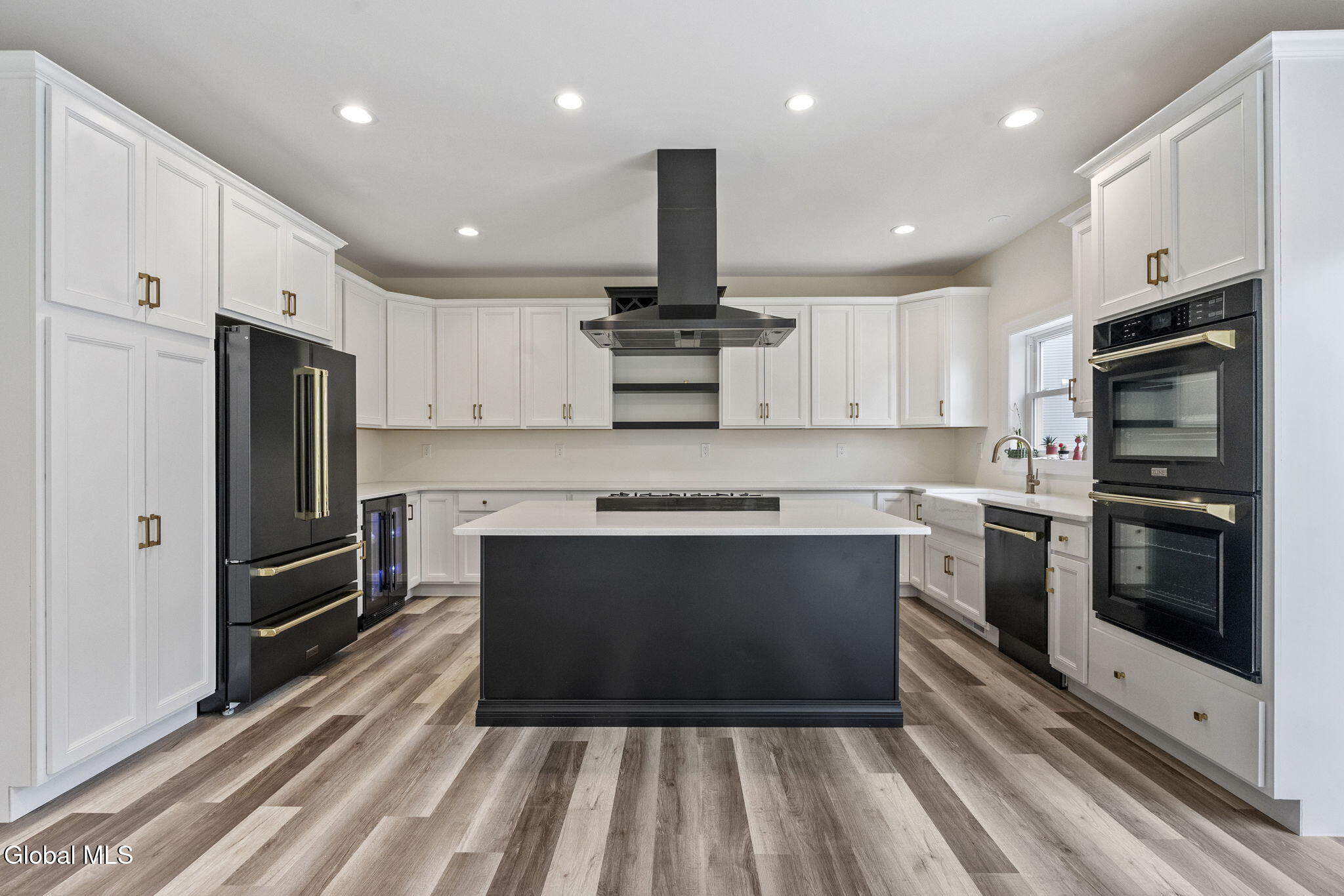 13 Edenfield Street Loudonville NY 12211