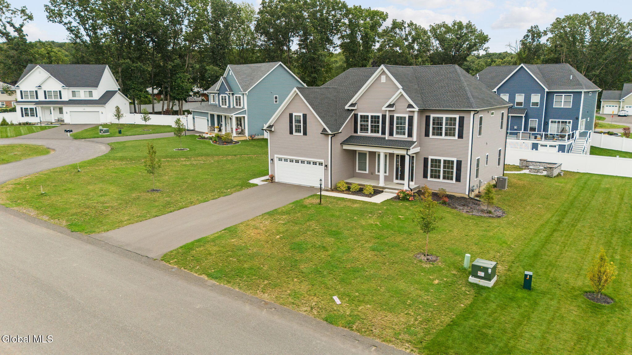 13 Edenfield Street Loudonville NY 12211