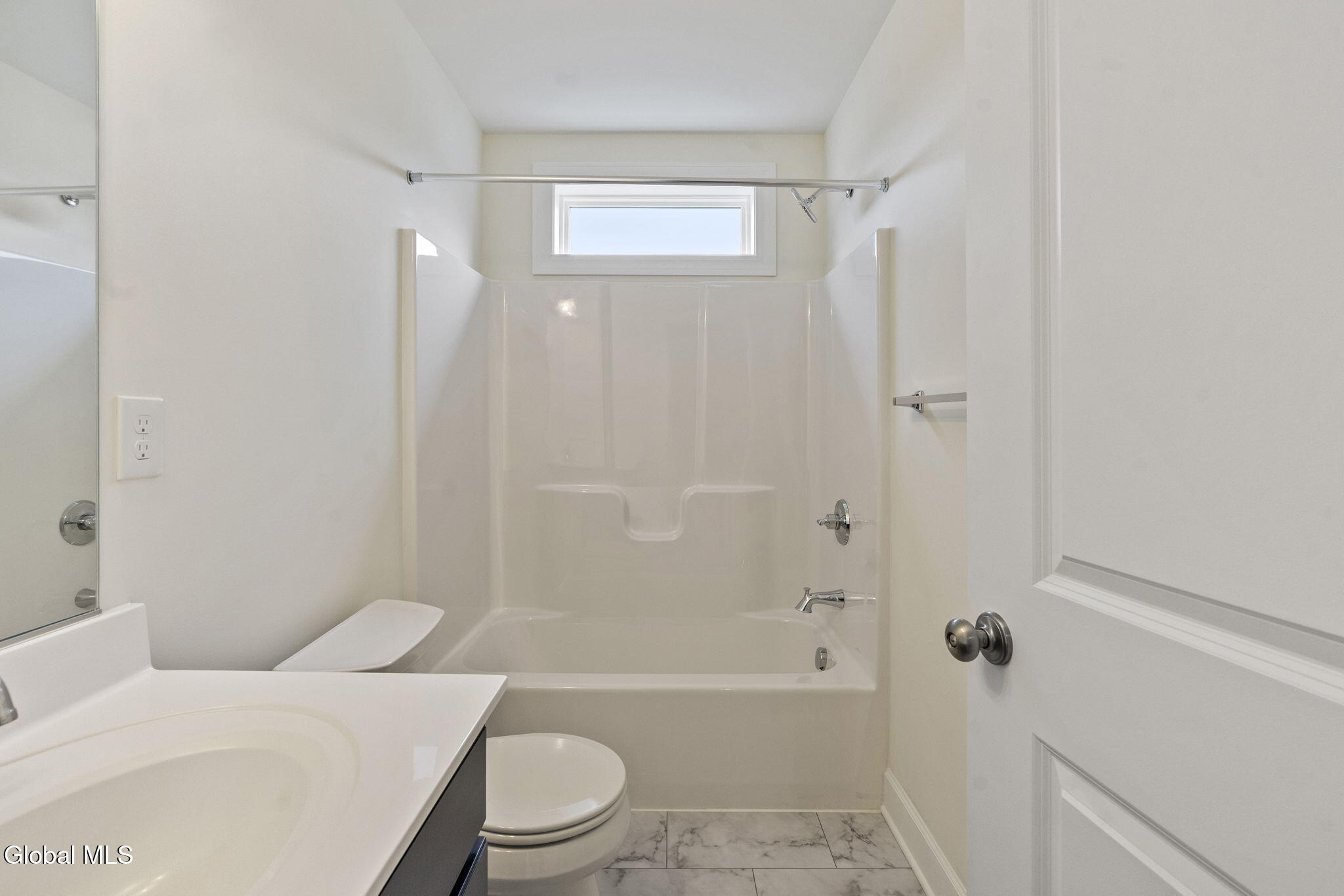 13 Edenfield Street Loudonville NY 12211