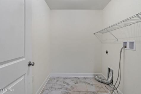 13 Edenfield Street Loudonville NY 12211