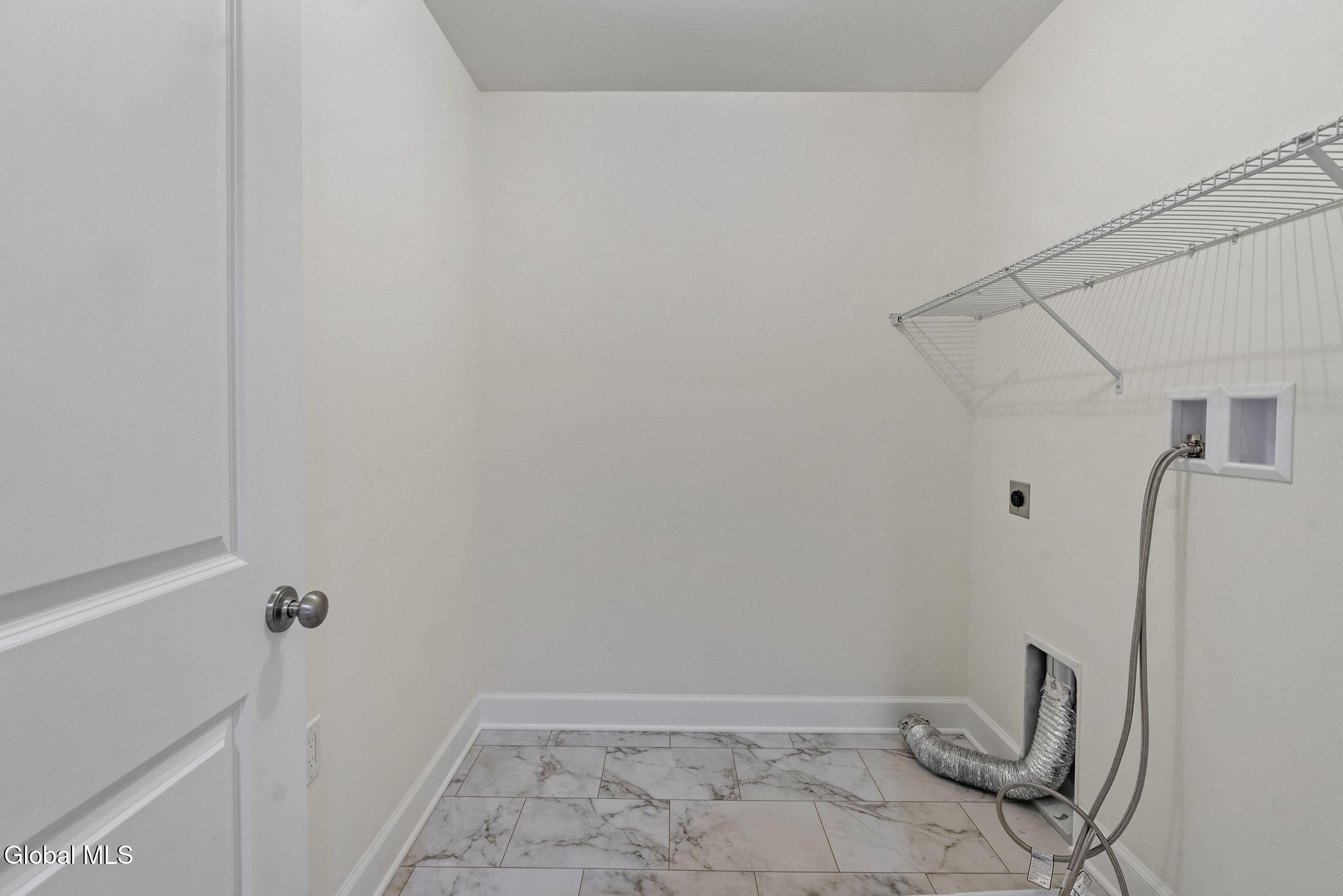 13 Edenfield Street Loudonville NY 12211