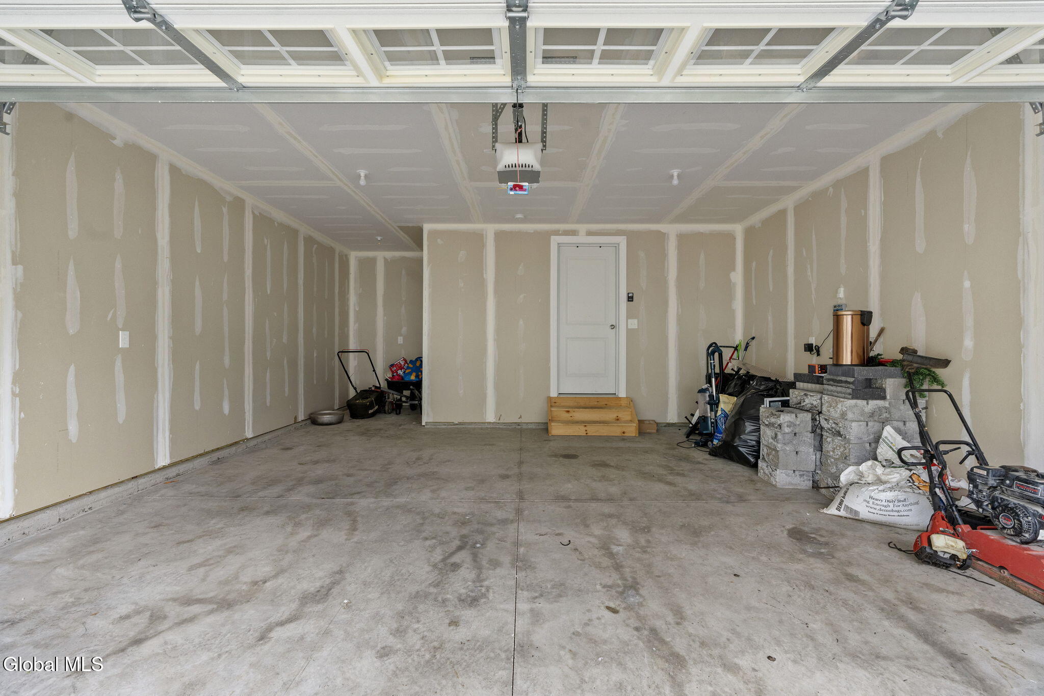 13 Edenfield Street Loudonville NY 12211