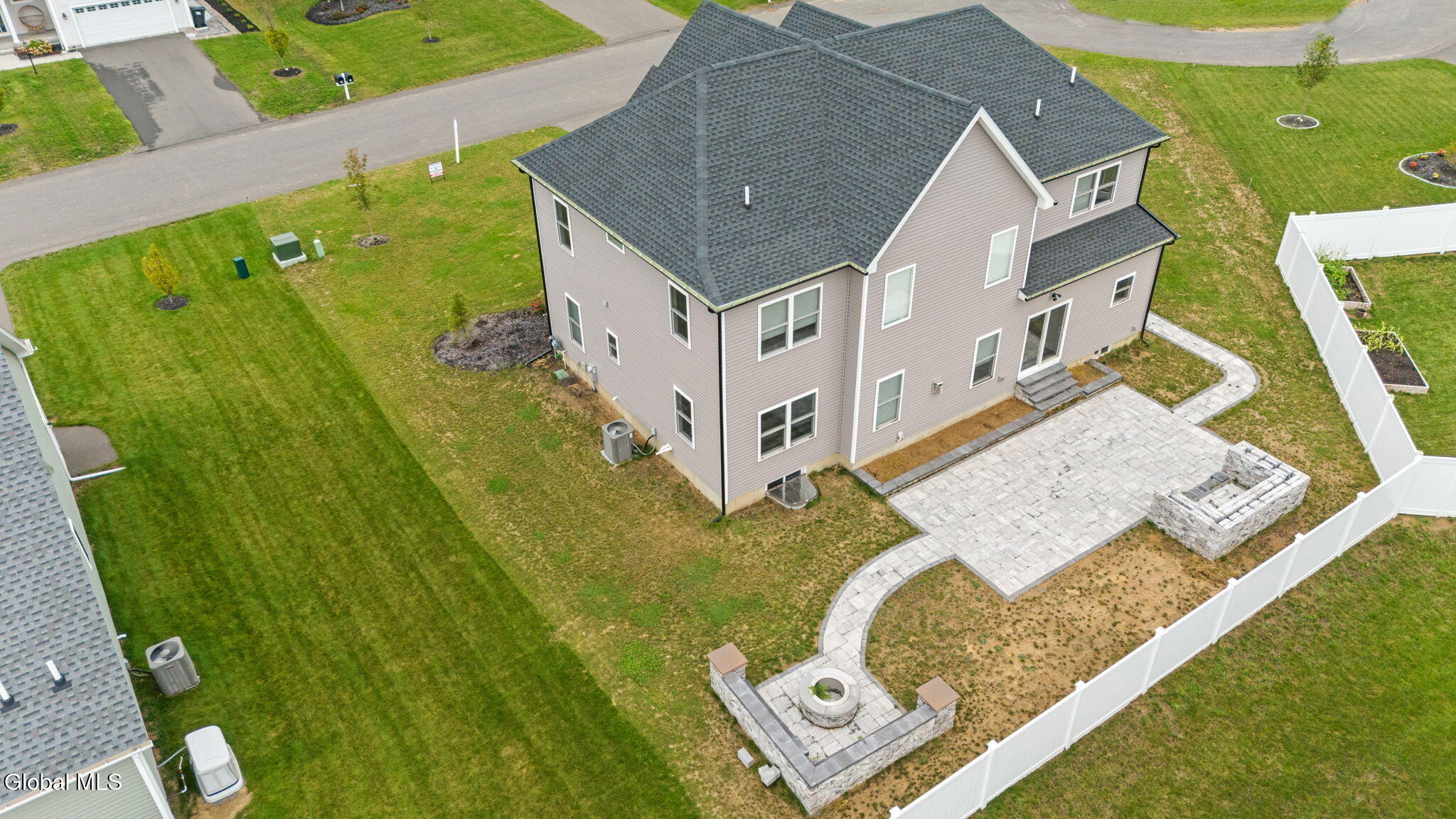 13 Edenfield Street Loudonville NY 12211