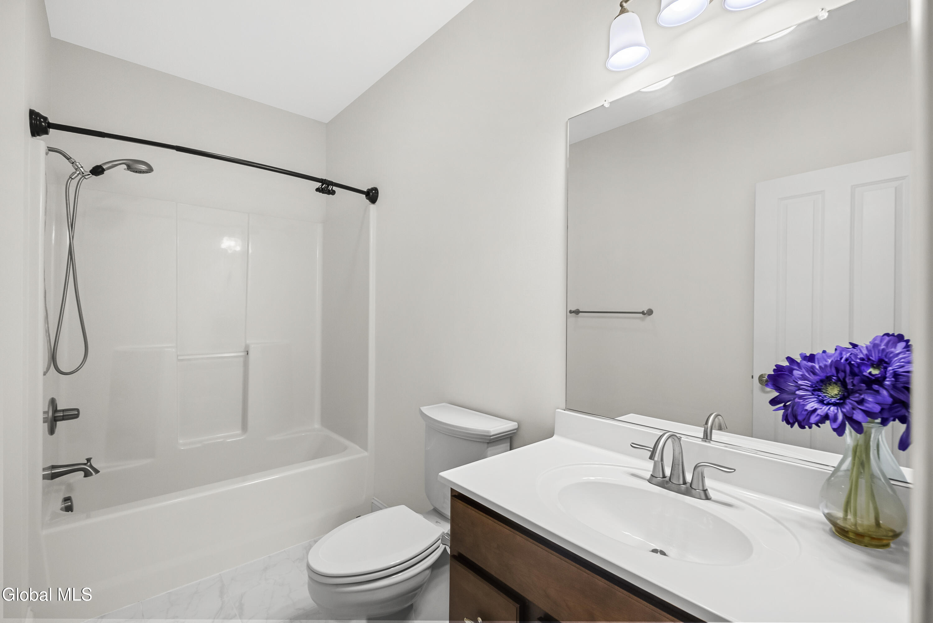 39 Chester Drive Waterford NY 12188