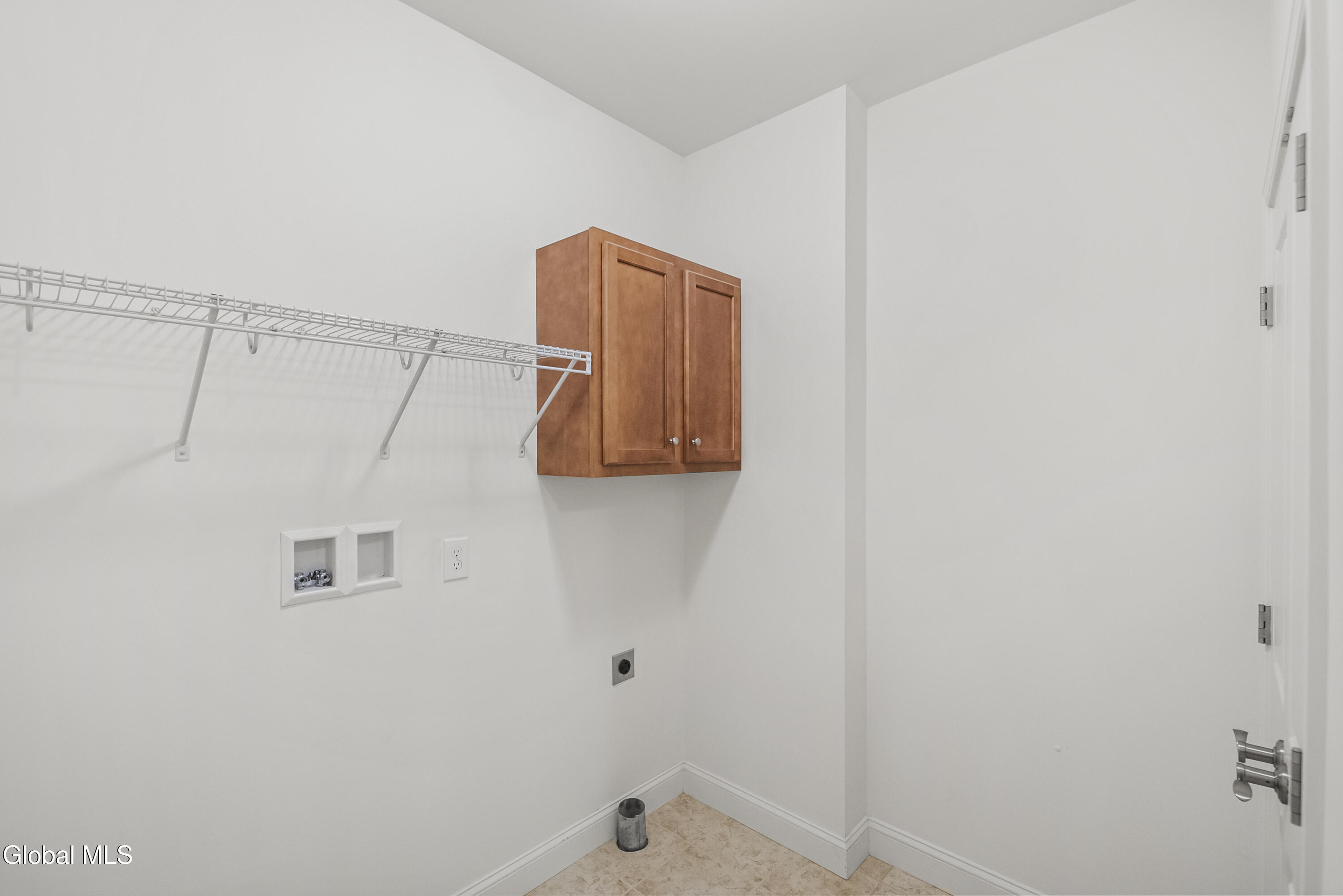 39 Chester Drive Waterford NY 12188
