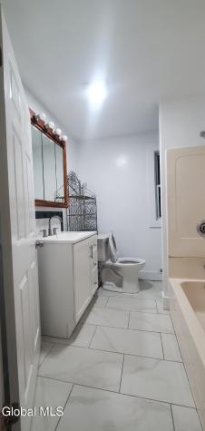 33 Glenwood Road Menands NY 12204