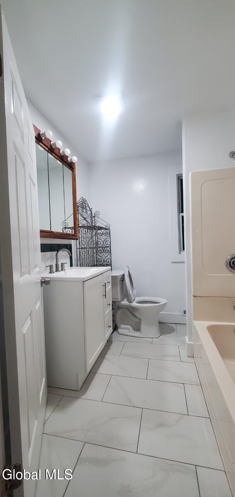 33 Glenwood Road Menands NY 12204