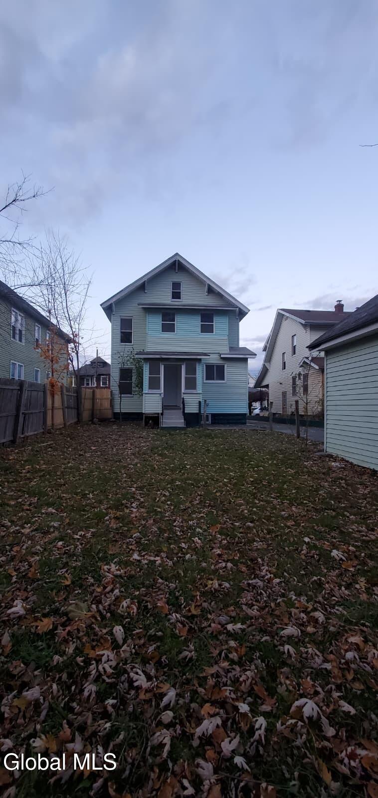 33 Glenwood Road Menands NY 12204