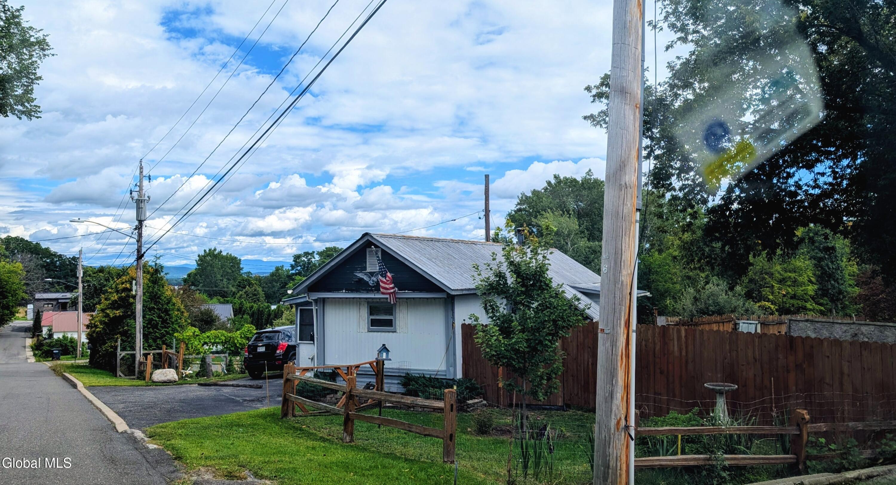 25 Elizabeth Street Moriah NY 12974