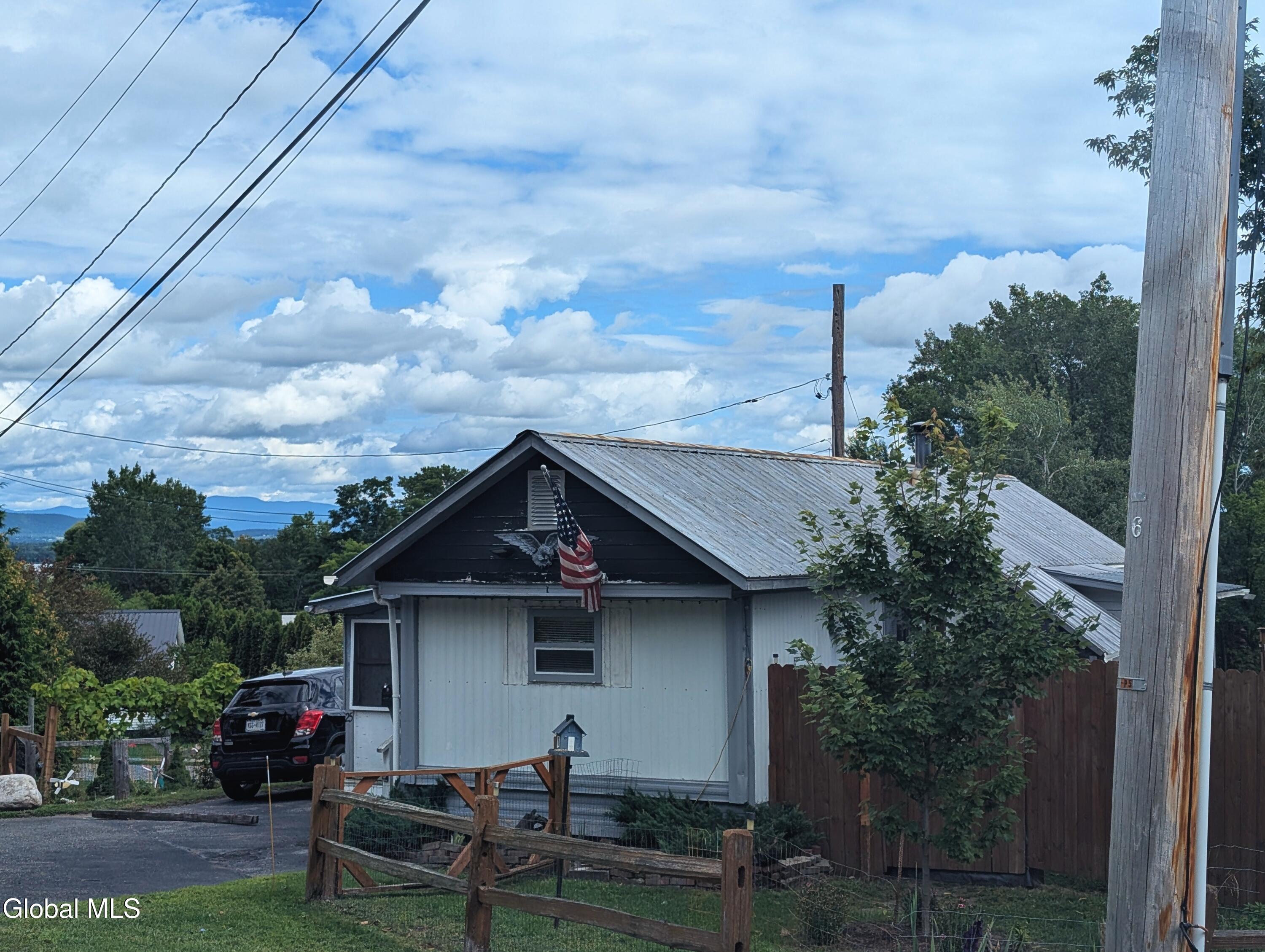 25 Elizabeth Street Moriah NY 12974