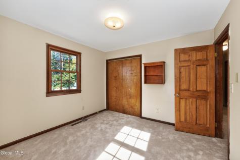 34 Pine Avenue Wynantskill NY 12198