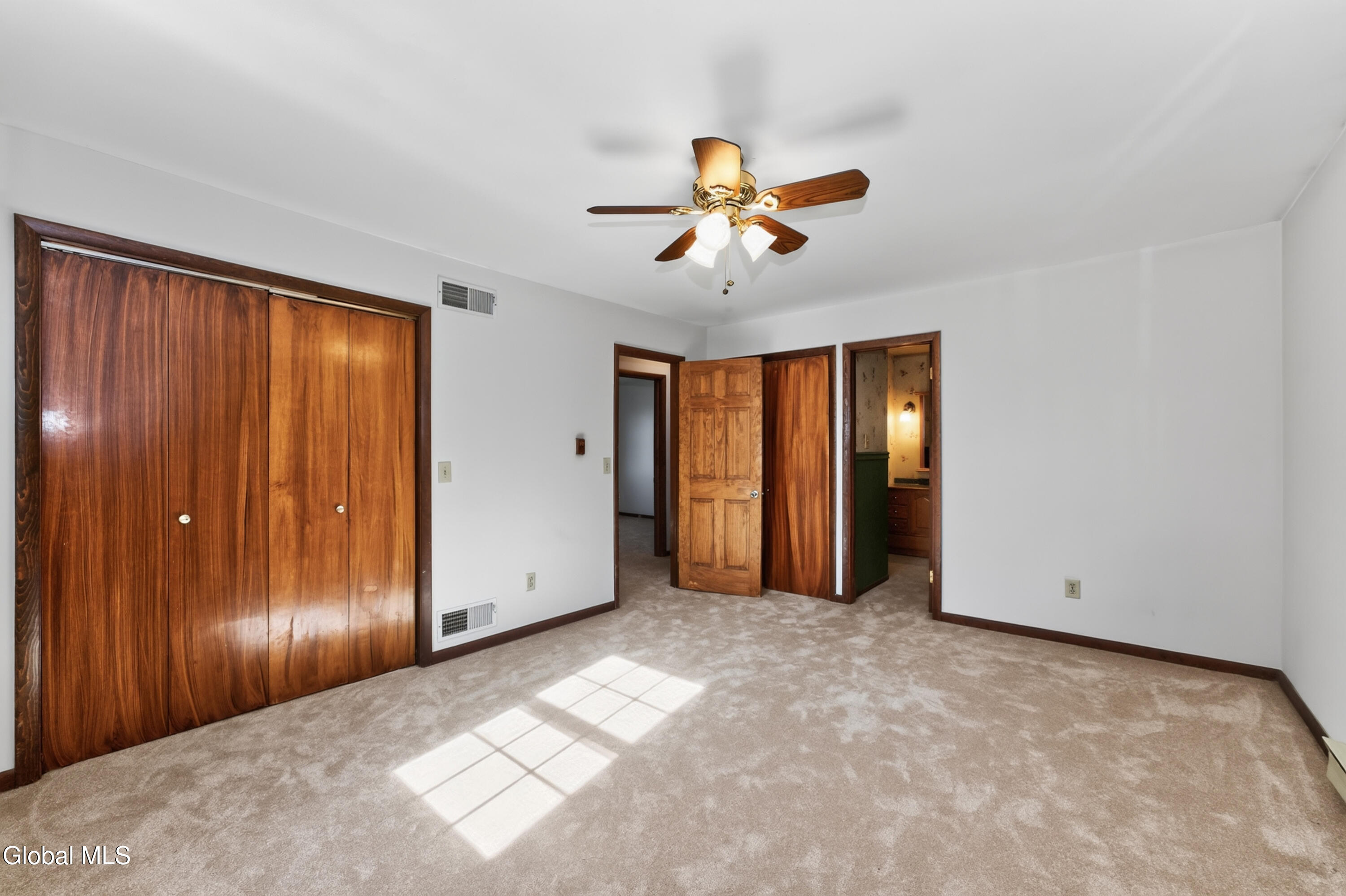 34 Pine Avenue Wynantskill NY 12198