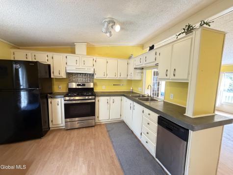 9 Spring Valley Lane Cambridge NY 12816