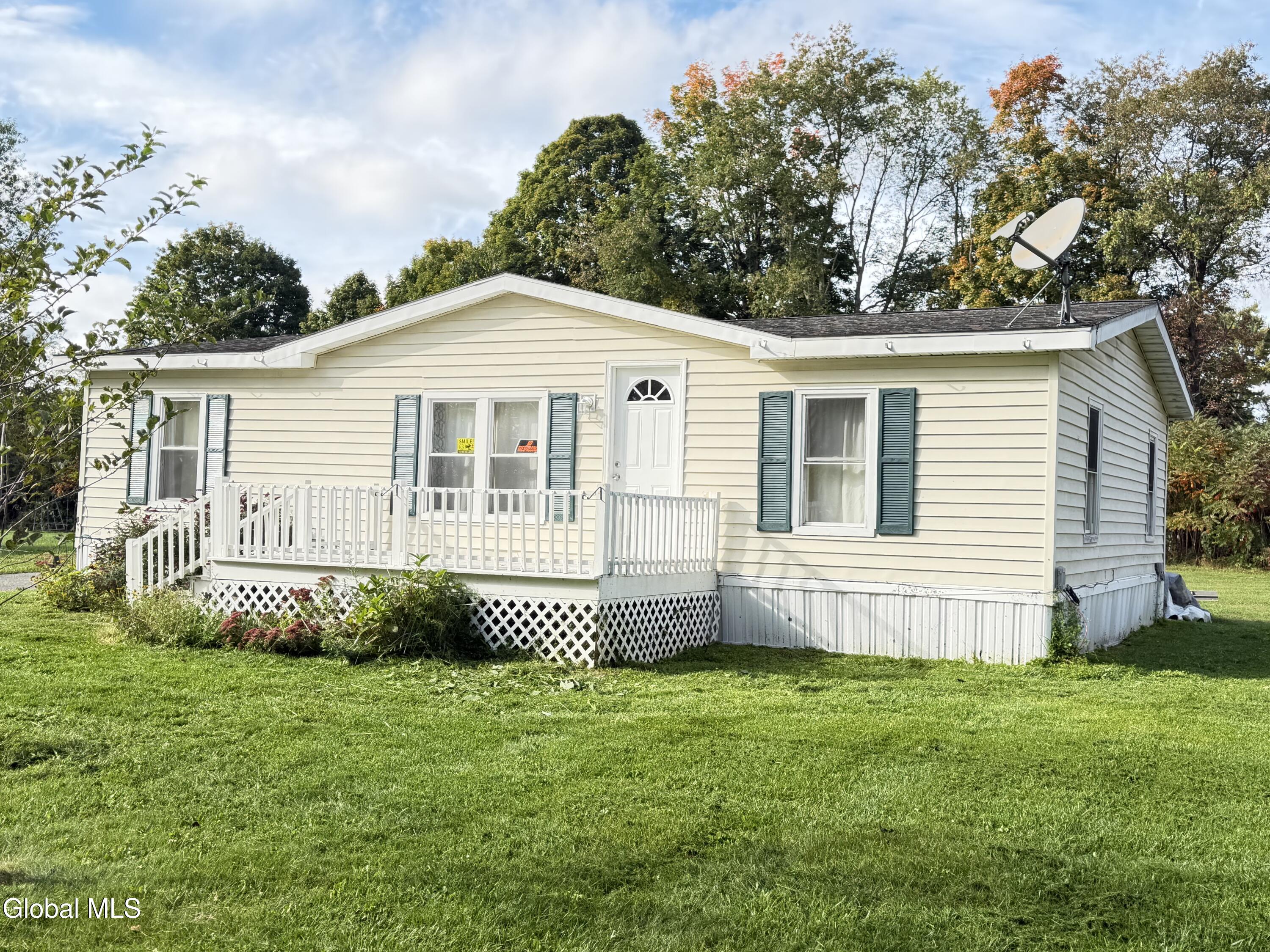 9 Spring Valley Lane Cambridge NY 12816