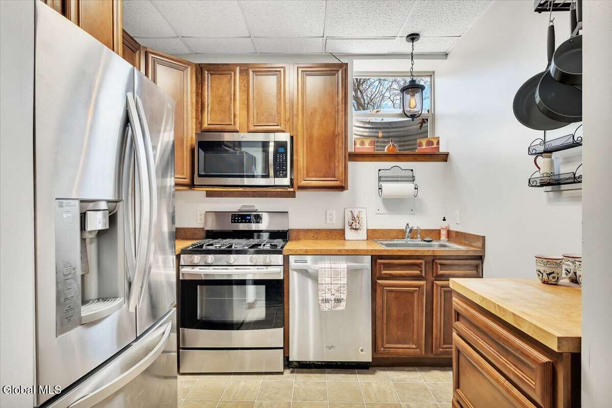 4 Big Bay Road Queensbury NY 12804
