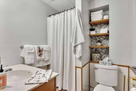 4 Big Bay Road Queensbury NY 12804