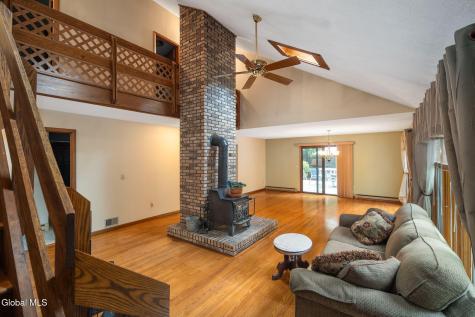 623 Bruno Road Clifton Park NY 12065