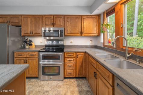 623 Bruno Road Clifton Park NY 12065