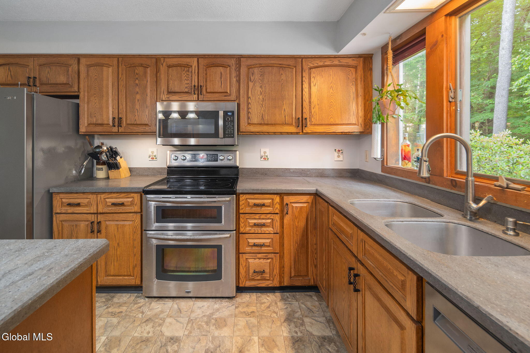 623 Bruno Road Clifton Park NY 12065